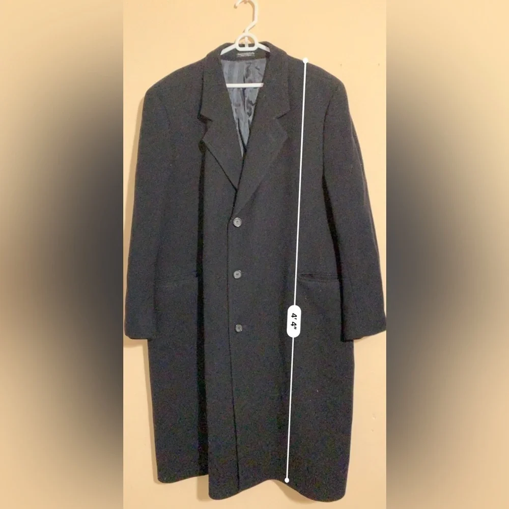 Men's Black Trench Coat sz R 46 100% Wool Shell and 100% Rayon lining